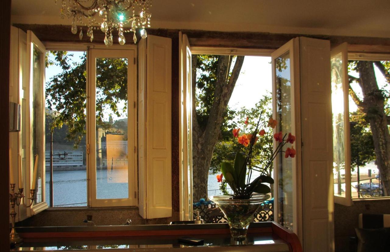 Porto Douro River Guest House ภายนอก รูปภาพ