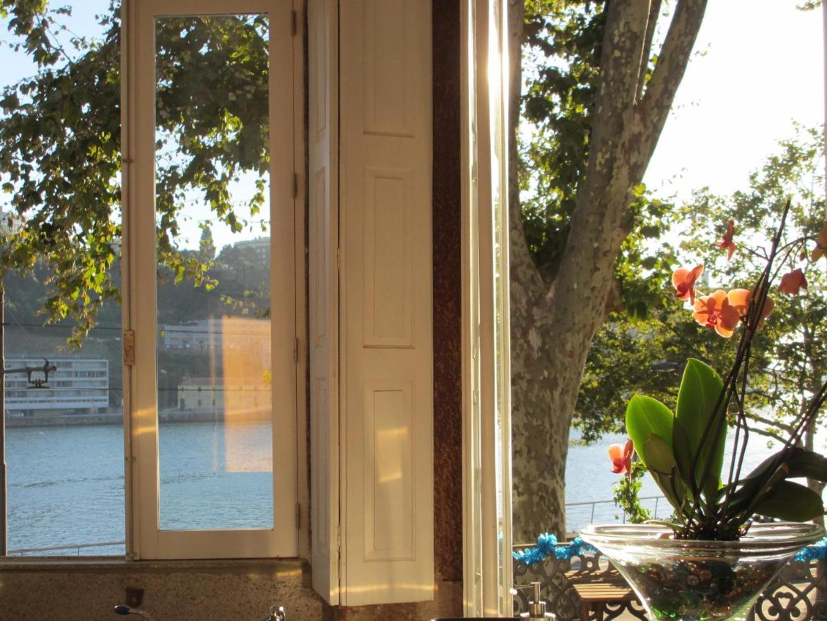 Porto Douro River Guest House ภายนอก รูปภาพ