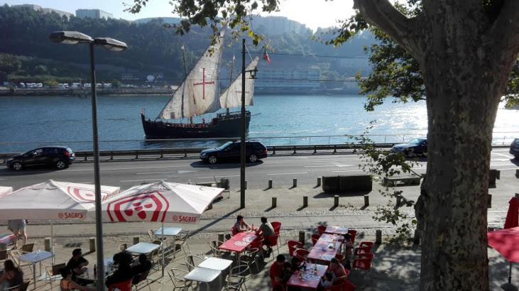 Porto Douro River Guest House ภายนอก รูปภาพ
