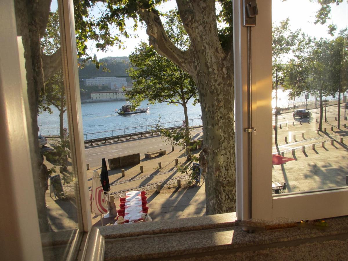 Porto Douro River Guest House ภายนอก รูปภาพ